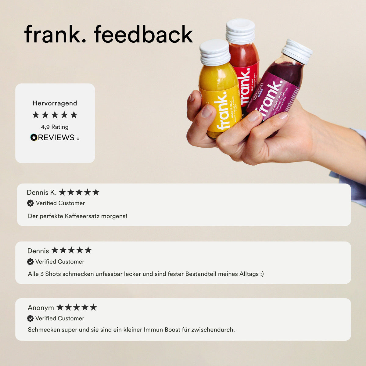 Hand hält frank Ingwer Shots, daneben Kundenbewertungen mit fünf Sternen