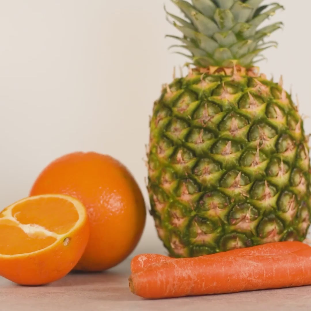 Darstellung des Saft The Glow mit Ananas, Karotte und Orange von frank